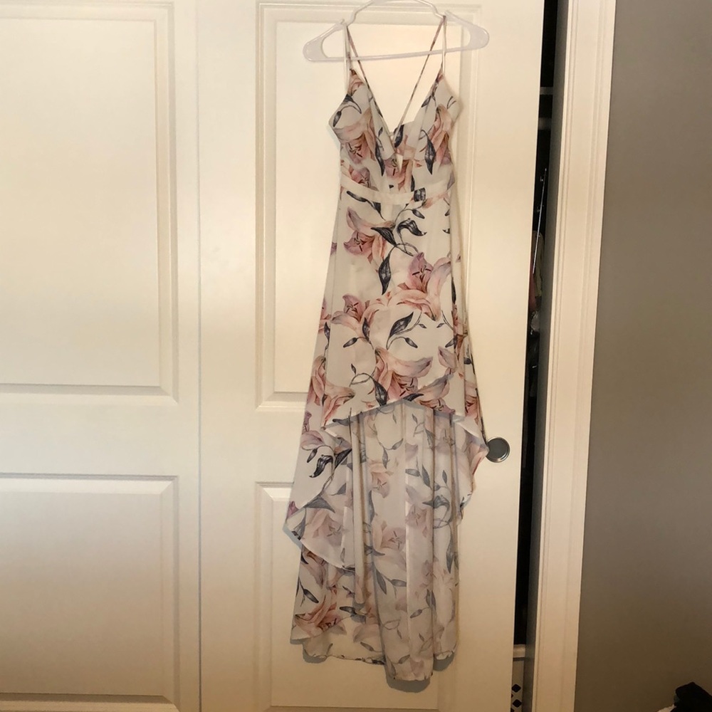 High low white floral dress size L. Luxxel.